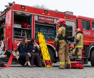 Strażacy weszli do urzędu, a pracownicy musieli wyjść! Co się stało w starostwie?