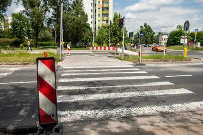 Frezowana ulica Człuchowska wyłączona z ruchu