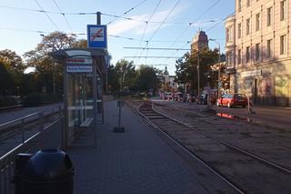 Utrudnienia na placu Zwycięstwa i Bramie Portowej