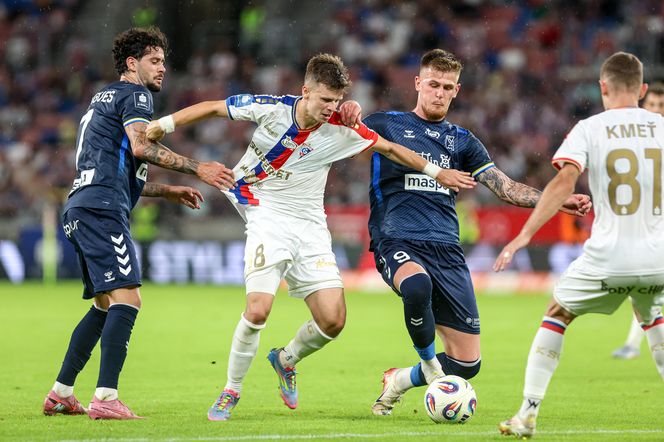 Górnik Zabrze przerwał serię zwycięstw. Porażka na koniec sierpnia i zdruzgotani kibice