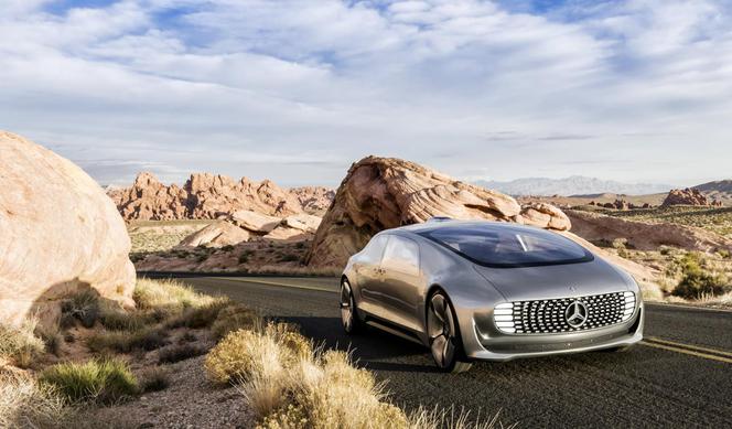 Autonomiczny Mercedes-Benz F 015 Luxury