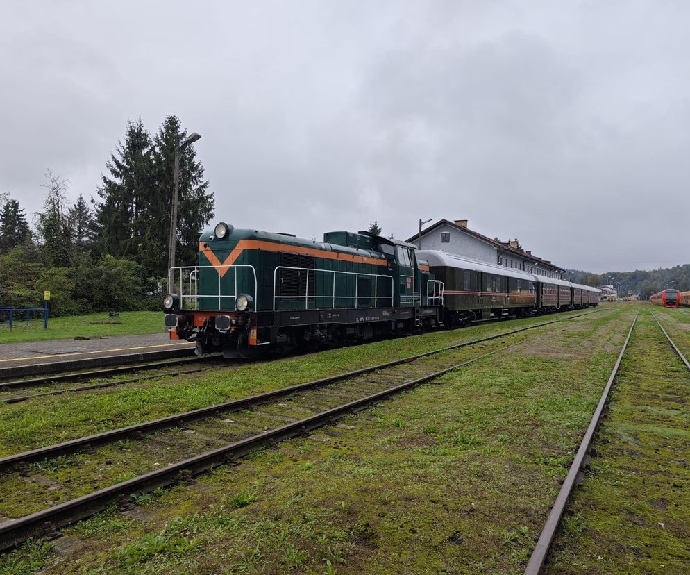 Retro Express Bieszczady wraca na tory. Ten historyczny pociąg to wyjątkowa atrakcja