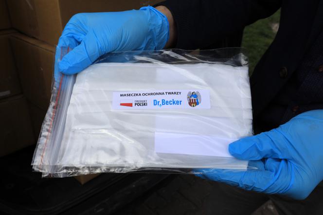 Toruń: 50 tysięcy maseczek dla mieszkańców! Są DARMOWE! 