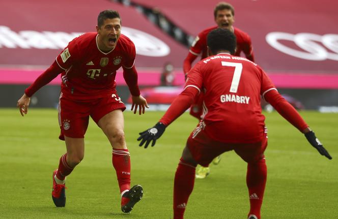Jak maszyna, ale.... Tego rekordu Lewandowski nie pobije?! 