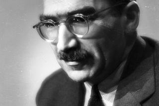 Reżyser naubliżał żonie i się powiesił. Proszę po mnie posprzątać