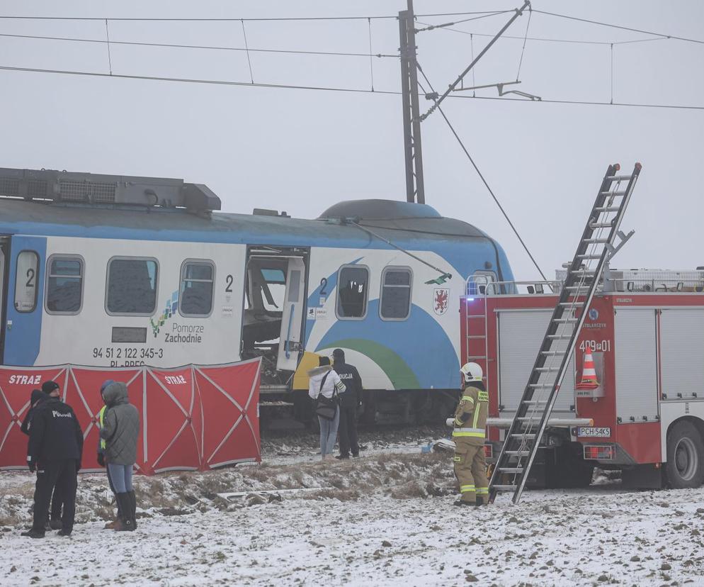 Wypadek na przejeździe kolejowym w Nowych Budach pod Budzyniem