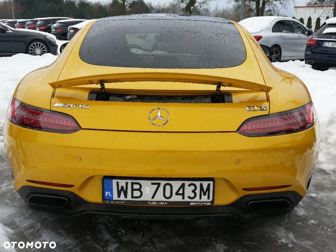 Krzysztof Rutkowski sprzedaje Mercedesa AMG GT S