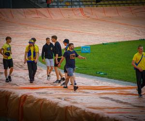 Stal Gorzów - GKM Grudziądz. Kibice przez ponad 5 godzin byli uwięzieni na stadionie, a mecz się nie odbył!