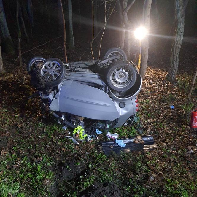 Groźny wypadek pod Poznaniem! Siedem osób zostało rannych