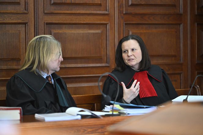 Proces w sprawie zabójstwa niemieckich emerytów. Sędzia do oskarżonego, który się nie przyznaje, ale ma dużo do powiedzenia: "Brzmi to tak, jakby pan tam był"