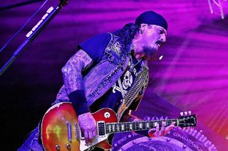 Jon Schaffer (Iced Earth) szturmował Kapitol w 2021 roku. Gitarzysta usłyszał wyrok!