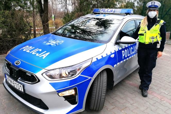 Nowy radiowóz trafił do policjantów z Hajnówki. Wiemy, co ma pod maską! [ZDJĘCIA]