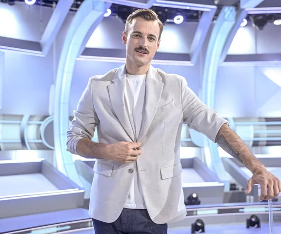 Błażej Stencel nowym prowadzącym The Voice of Poland? Jak najbardziej