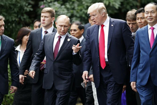Toksyczna przyjaźń Trumpa z Putinem
