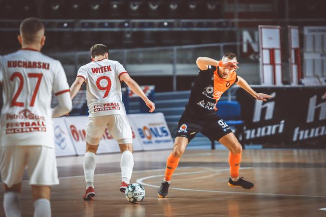 FC Toruń - Fit-Morning Gredar Futsal Brzeg 4:3, zdjęcia z Areny Toruń