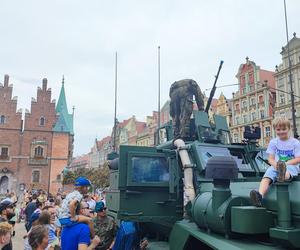 Święto Wojska Polskiego we Wrocławiu. Taki sprzęt zaprezentowano na wrocławskim Rynku 