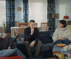 M jak miłość odc. 1864. Marysia (Małgorzata Pieńkowska), Kinga (Katarzyna Cichopek), Piotrek (Marcin Mroczek)