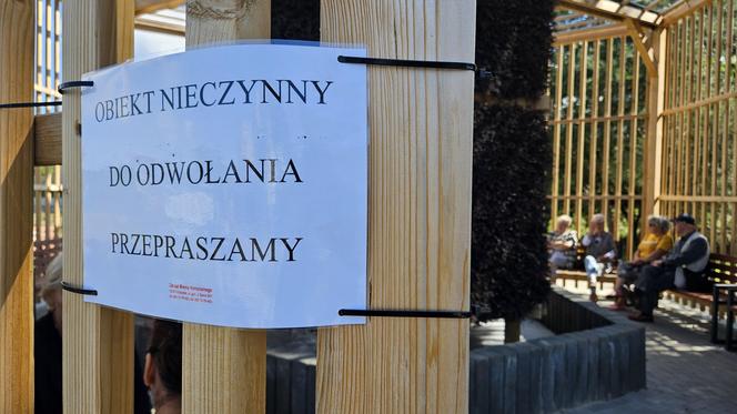 Tężnia solankowa na Pieczurkach w Białymstoku znowu zepsuta. Tym razem do odwołania.