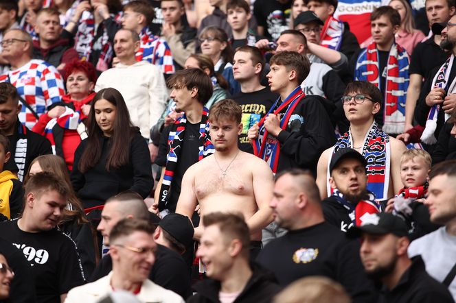 Górnik Zabrze remisuje z Koroną Kielce. Ratunek nadszedł w ostatnich minutach. Wielkie emocje na trybunach