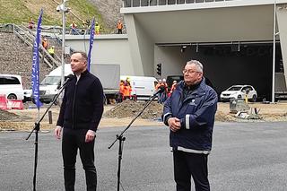 Prezydent Andrzej Duda w tunelu na Zakopiance
