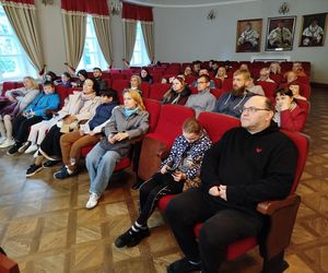 Podczas Nocy Muzeów Siedlczanie mogli poznać historię Pałacu Ogińskich i ciekawostki o mieście
