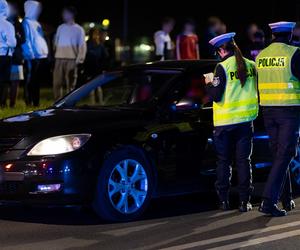 Nielegalne zloty i wyścigi na poznańskich ulicach. 9 osób zatrzymanych 