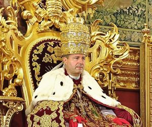 Uważa się za jedynego papieża. Co wiemy o Piotrze III?