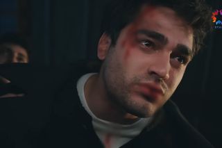 Czy Ferit przeżyje? Bohater Złotego chłopaka zostanie postrzelony w dramatycznych okolicznościach!