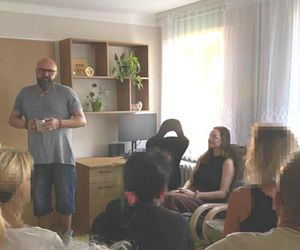 Pomoc dla osób ze związków przemocowych.