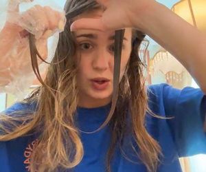 Wiktoria Gąsiewska tonuje włosy