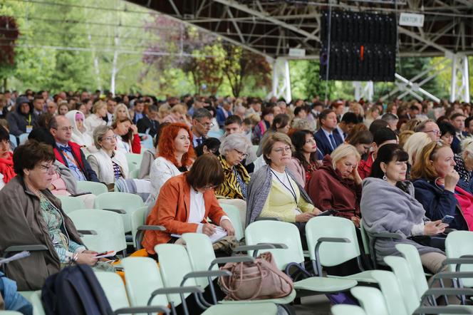 Trwa Kongres Świadków Jehowy w Sosnowcu. W sobotę ochrzczono nowych wyznawców