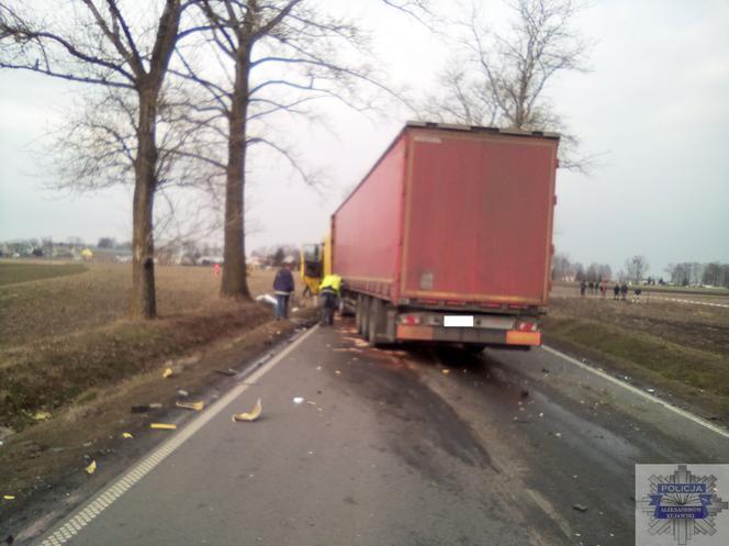 Trzy osoby nie zyją, dwie są ciężko ranne