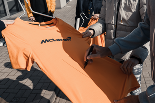 Hubert Hurkacz w McLarenie 720S Coupe