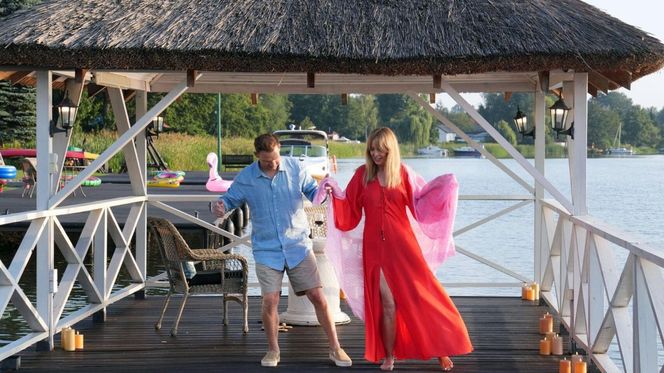 Barwy szczęścia odc. 3124. Agnieszka (Katarzyna Tlałka), Łukasz (Michał Rolnicki)