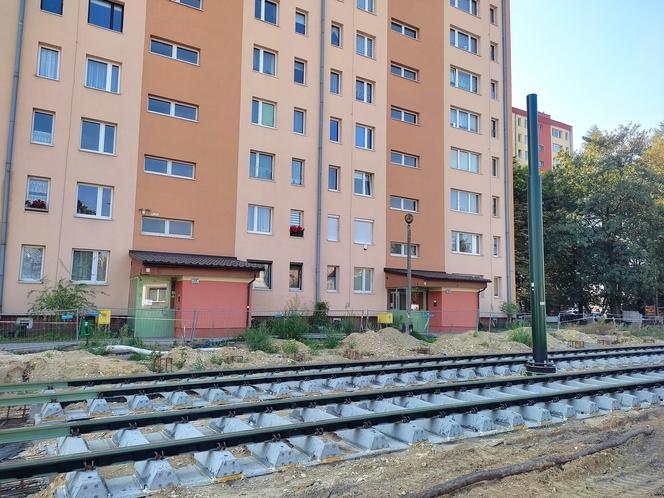 Kraków: Tory tramwajowe kilka metrów od mieszkań! Mieszkańcy Prądnika Białego są przerażeni