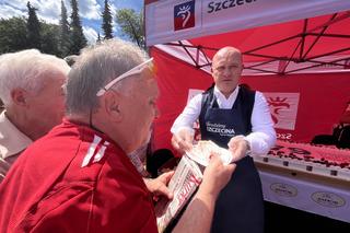 Pan Tadeusz - pierwszy smakosz torcika 