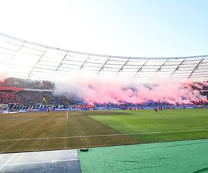 Nie tak miało być. Kompromitacja Niebieskich na Stadionie Śląskim. Wisła rozniosła Ruch Chorzów