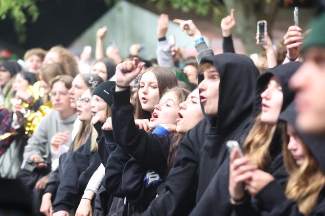 Juwenalia Śląskie 2025. DZIEŃ II Na scenie Oki, Adi Nowak i Otsochodzi