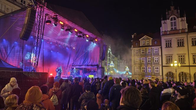 Koncerty na Rynku we Wrocławiu z okazji WOŚP 2025. Na scenie Big Day i Łona x Konieczny x Krupa  