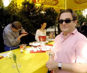 Robert Makłowicz kończy 62 lata. Mało kto wie, że na własnym ślubie nic nie rozumiał. Ujawniamy tajemnice słynnego kucharza