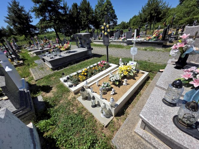 Rok po śmierci Oskara z Chałupek Dębniańskich. 