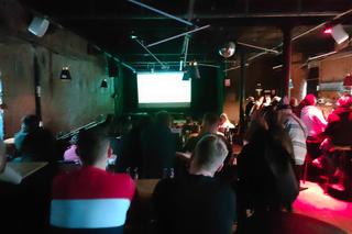 Mistrzostwa Świata 2022. Łodzianie wspierają Polaków w meczu z Arabią Saudyjską. Zobacz, jak wyglądały strefy kibica