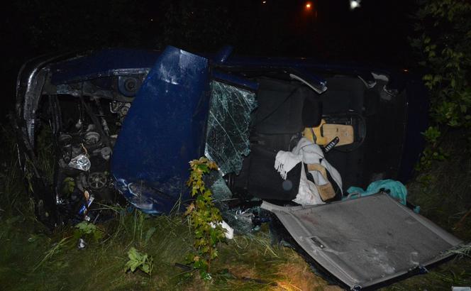 Koszmarny wypadek pod Toruniem - nie żyje dwuletnie dziecko!