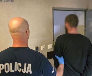 Porwali 24-latka dla okupu i zgotowali mu piekło. Policja zatrzymała Polaka i cudzoziemca