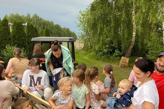 Najpiękniejsza wieś województwa śląskiego. Nazwę nosi od grusz rosnących przy polach