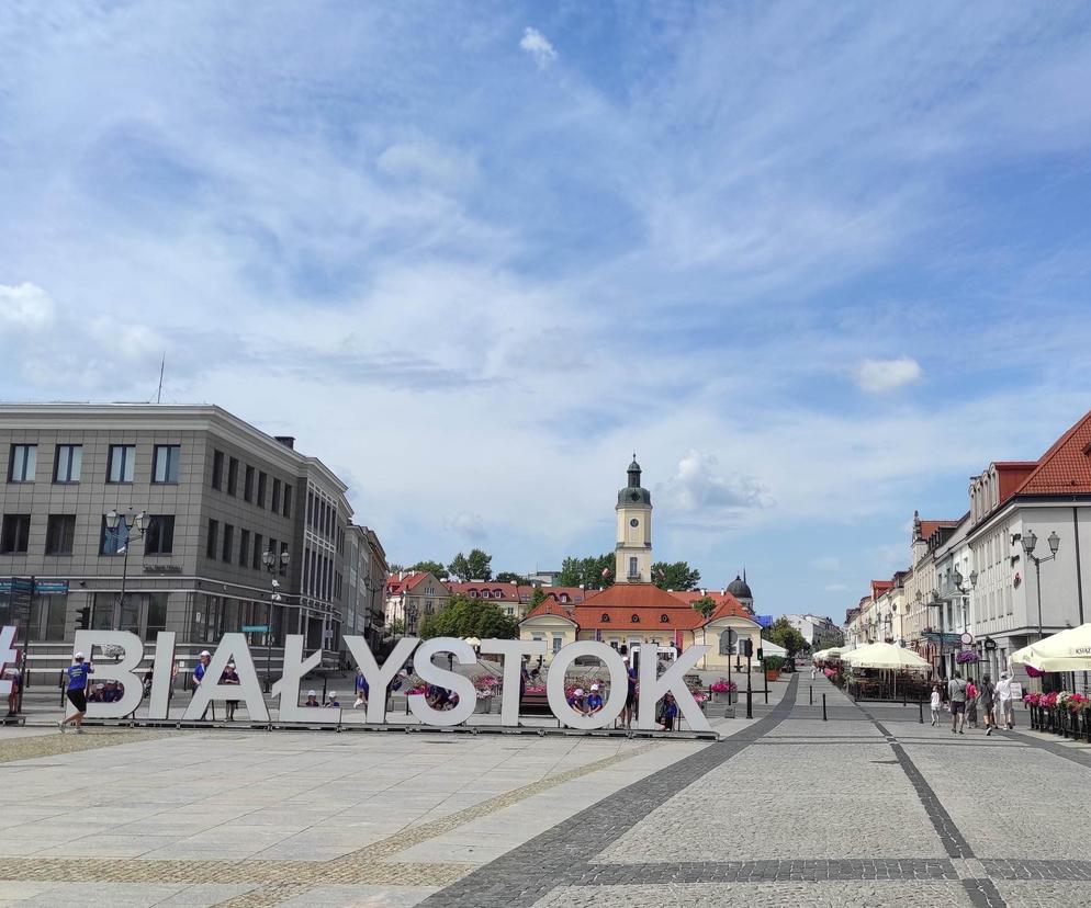 Lato z Radiem i Telewizją Polską. Wielki koncert w Białymstoku. Na scenie m.in. Wilki, Sarsa i Anna Wyszkoni