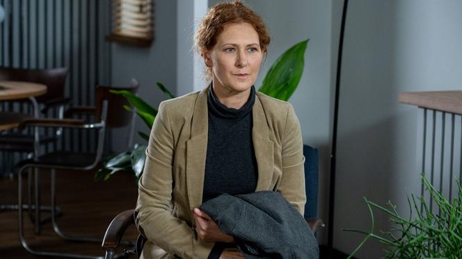 Barwy szczęścia odc. 2439. Halina Kałuża (Marta Zięba)