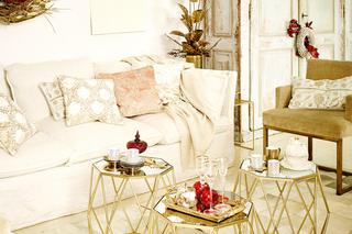 Biało - złota dekoracja salonu na Sylwestra