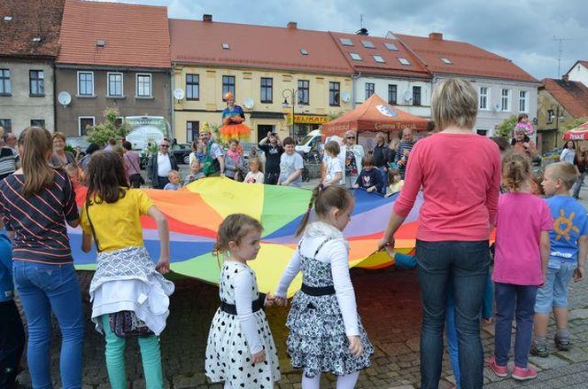 Miasto, które słynie ze szpitala psychiatrycznego i zamku. Toszek na zdjęciach