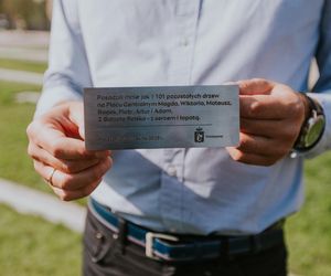 10 tys. zł dla WOŚP za drzewko na pl. Centralnym. Wyjątkowy gest pracowników firmy Balzola